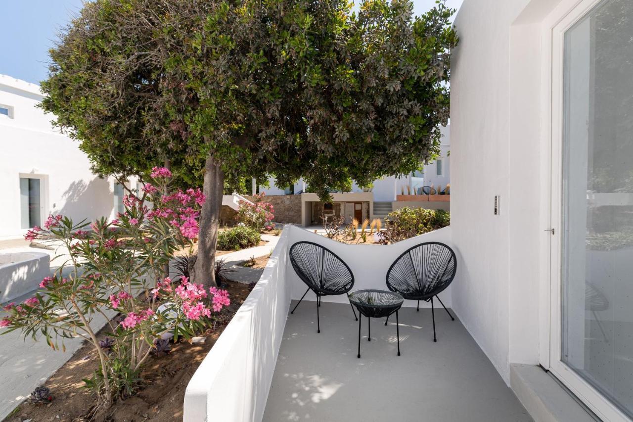 אורנוס Faos Exclusive Suites מראה חיצוני תמונה