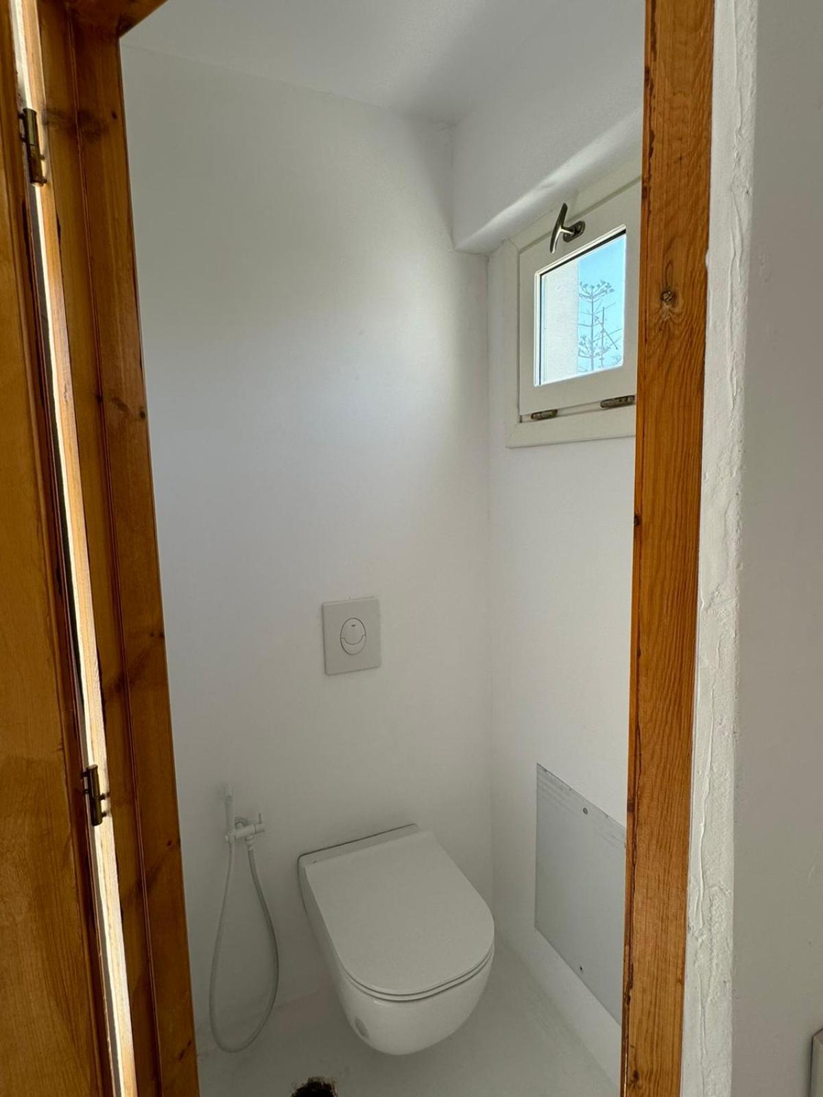 אורנוס Faos Exclusive Suites מראה חיצוני תמונה